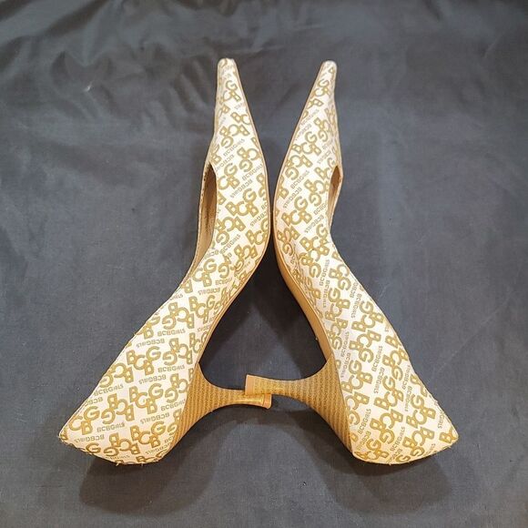 BCBGIRL POINTED TOE SLIP-ON WOMEN"S KITTEN PUMPS - Picture 12 of 16